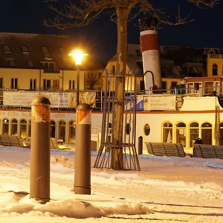 Апартаменты Mueritz-brise *